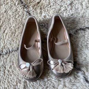 Zara Goldish/Silver Ballet Flats w Tassels
